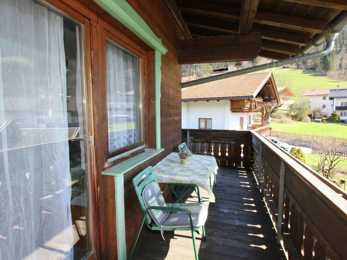 Apartment In Hart Im Zillertal With Garden Balcony Parking Fügen Exterior foto